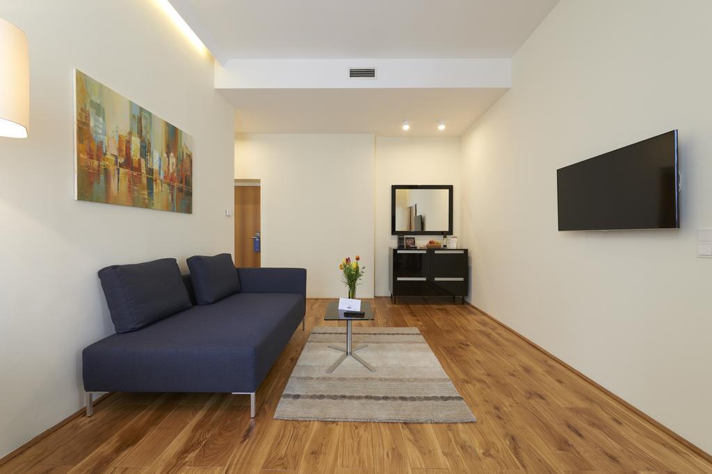 Prestige Suite